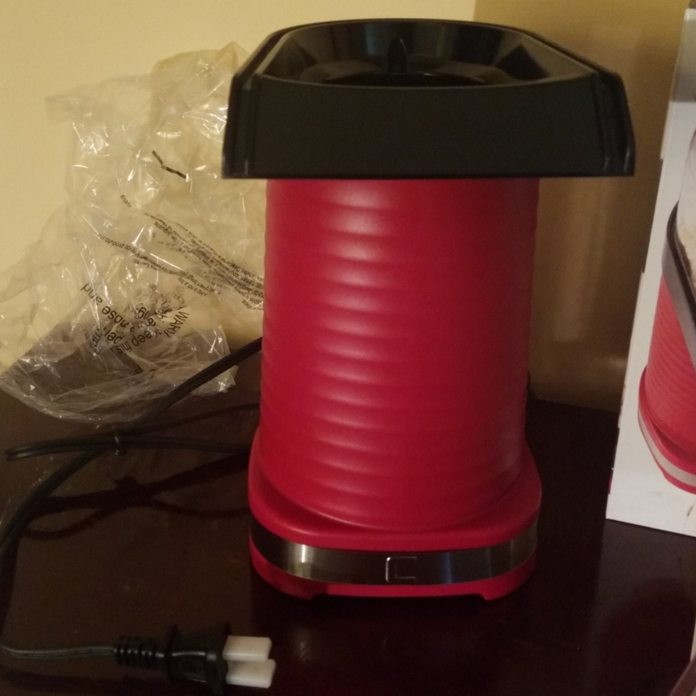 Chefman Hot Air Popcorn Maker 12 Cups - Picture 3 of 8